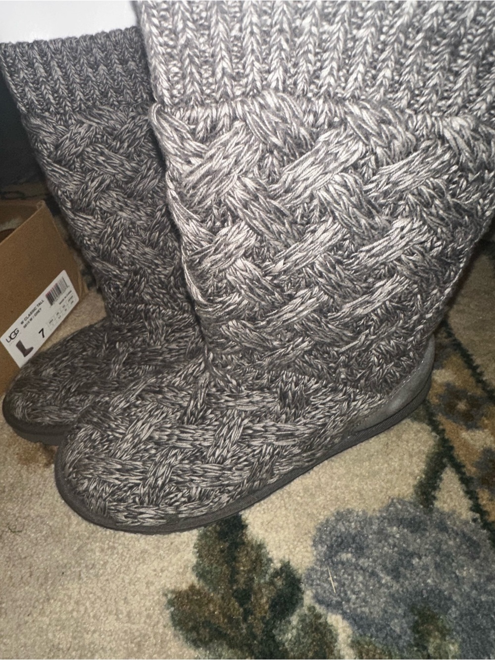 Ugg knit Boot Slippers -size 6 - Grey